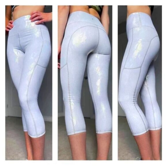 Zyia Camo Metallic Light n Tight Hi-Rise Capri Size 4 - Picture 1 of 6